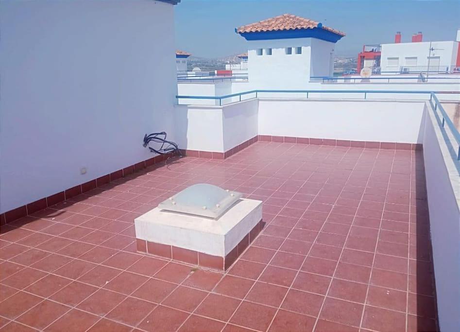 Willa Casa Familiar A Pie De Piscina Vera Zewnętrze zdjęcie