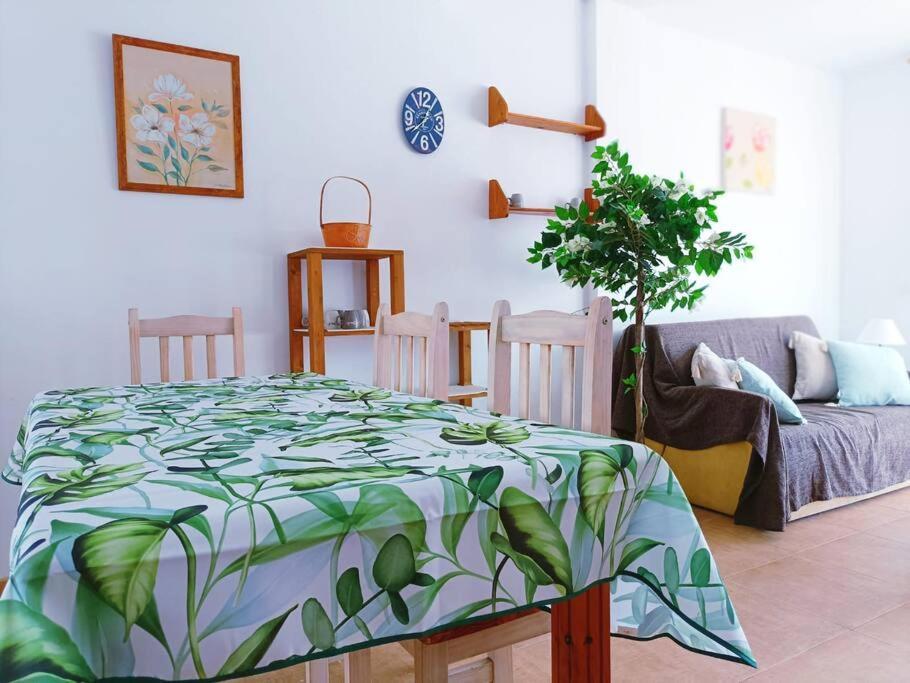 Willa Casa Familiar A Pie De Piscina Vera Zewnętrze zdjęcie