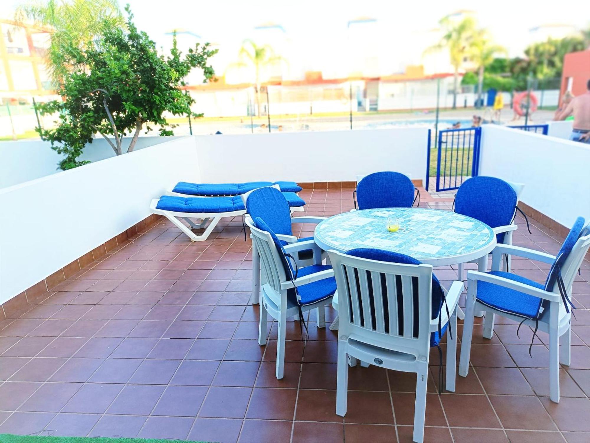 Willa Casa Familiar A Pie De Piscina Vera Zewnętrze zdjęcie